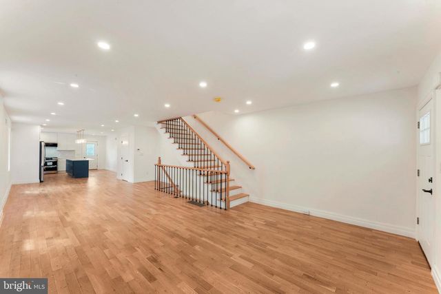 1090 EDDYSTONE AVE, Eddystone, PA 19022