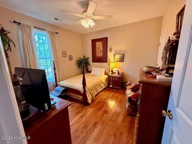 109 Sweetbriar Court, West End, NC 27376