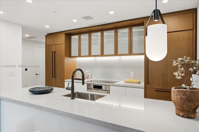 2200 Brickell Avenue GV04, Miami, FL 33129