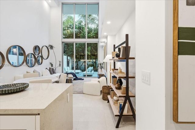 2200 Brickell Avenue GV04, Miami, FL 33129