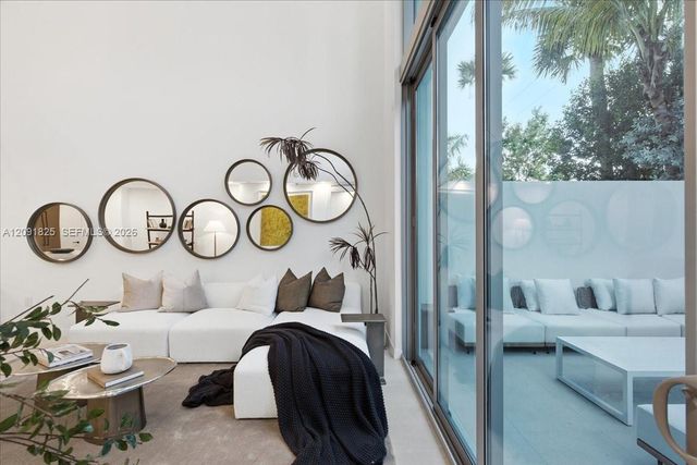 2200 Brickell Avenue GV04, Miami, FL 33129