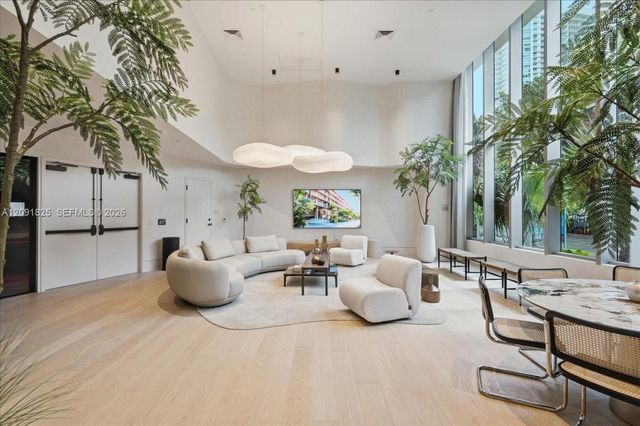 2200 Brickell Avenue GV04, Miami, FL 33129