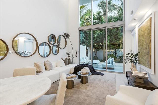 2200 Brickell Avenue GV04, Miami, FL 33129
