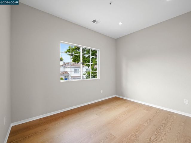 210 Ivywood Dr, Walnut Creek, CA 94598