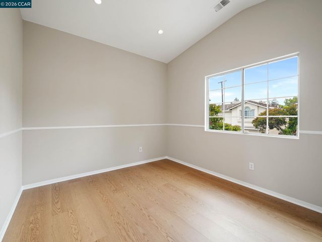 210 Ivywood Dr, Walnut Creek, CA 94598