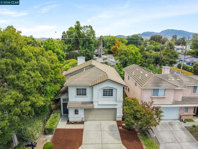 210 Ivywood Dr, Walnut Creek, CA 94598