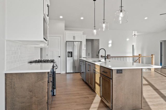 2658 CHAMBERS CROSSING, Green Bay, WI 54313