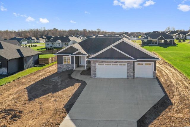 2658 CHAMBERS CROSSING, Green Bay, WI 54313