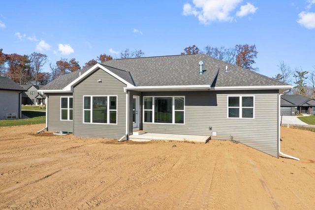 2658 CHAMBERS CROSSING, Green Bay, WI 54313
