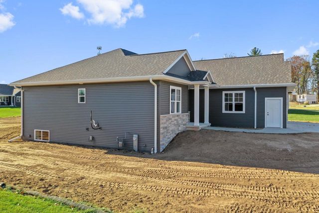 2658 CHAMBERS CROSSING, Green Bay, WI 54313