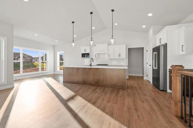 2658 CHAMBERS CROSSING, Green Bay, WI 54313