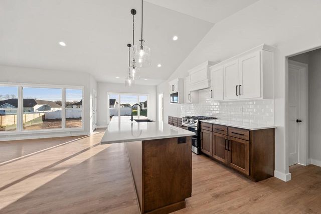 2658 CHAMBERS CROSSING, Green Bay, WI 54313