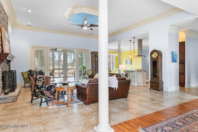 78 Windsor Circle SW, Ocean Isle Beach, NC 28469