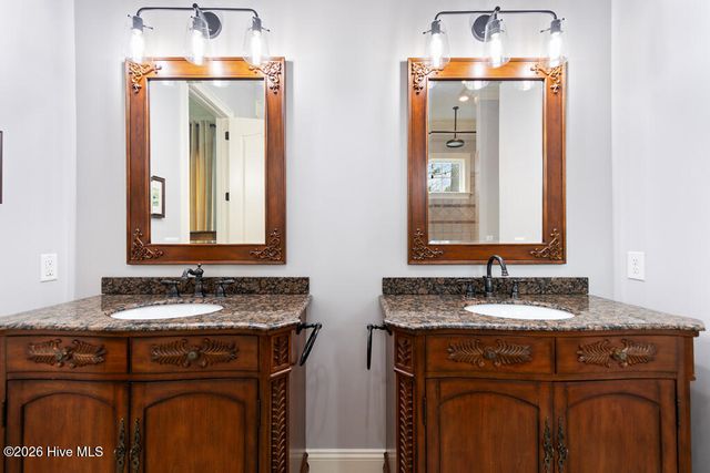 78 Windsor Circle SW, Ocean Isle Beach, NC 28469