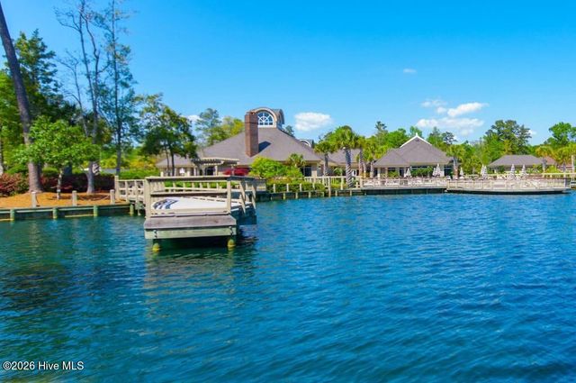 78 Windsor Circle SW, Ocean Isle Beach, NC 28469