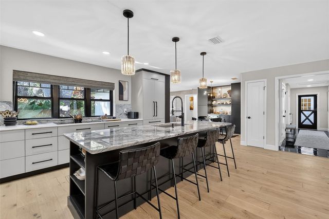 241 BAY ROAD, Mount Dora, FL 32757