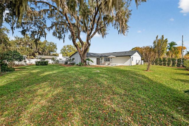 241 BAY ROAD, Mount Dora, FL 32757