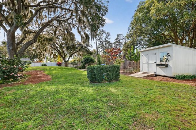 241 BAY ROAD, Mount Dora, FL 32757