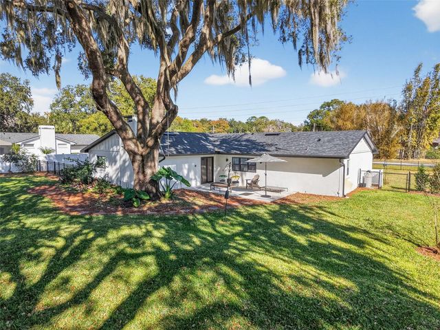 241 BAY ROAD, Mount Dora, FL 32757