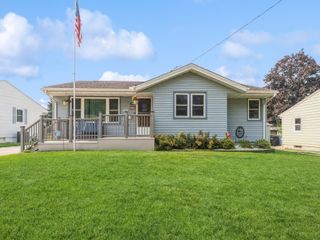 3833 Glen Ellen Drive, Des Moines, IA 50317
