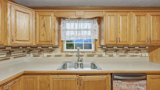 2001 Sticher Trail, Harrison, TN 37341