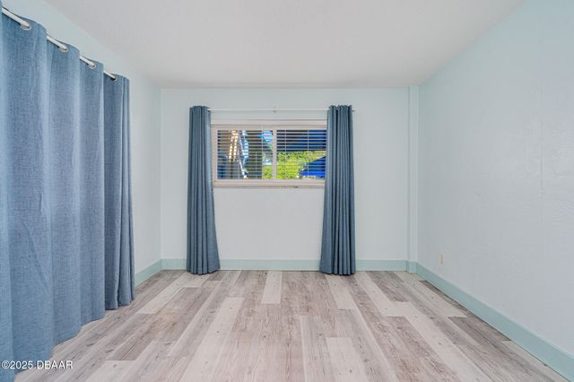 145 N Halifax Ave Apt 105, Daytona Beach, FL 32118