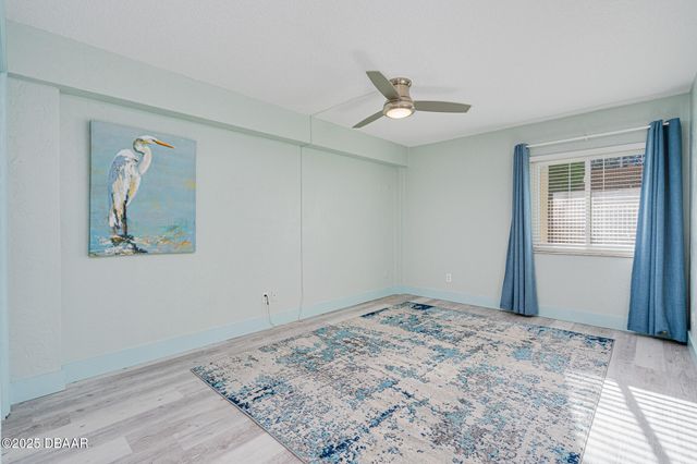 145 N Halifax Ave Apt 105, Daytona Beach, FL 32118