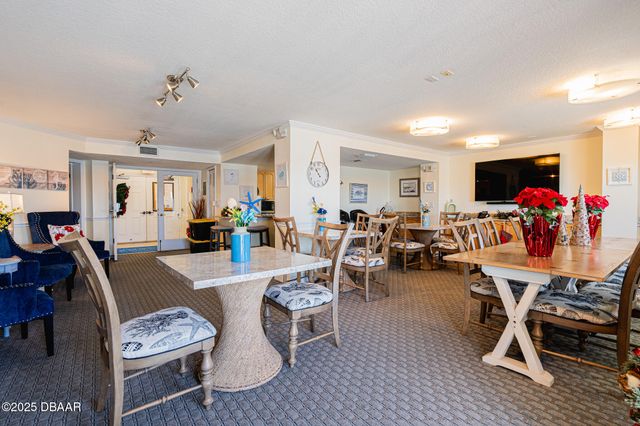 145 N Halifax Ave Apt 105, Daytona Beach, FL 32118