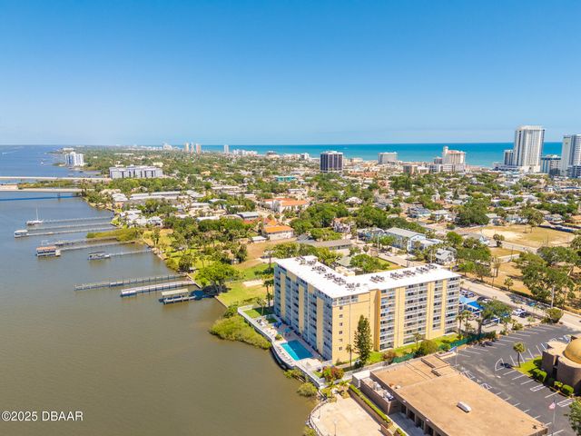 145 N Halifax Ave Apt 105, Daytona Beach, FL 32118