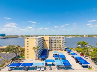 145 N Halifax Ave Apt 105, Daytona Beach, FL 32118