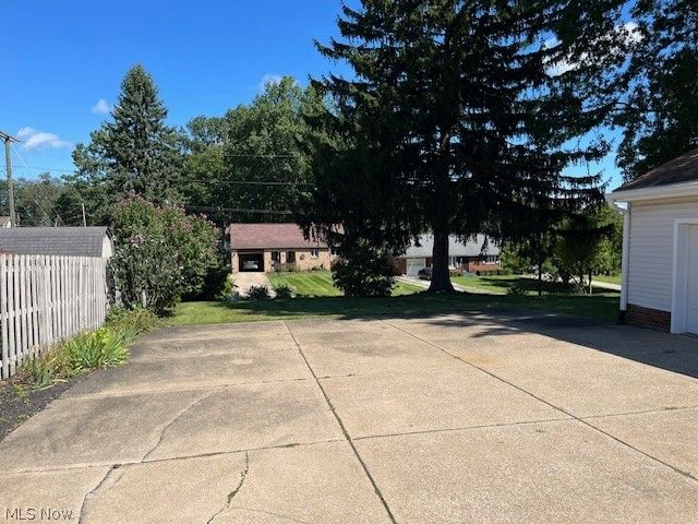 313 Schneider Street, North Canton, OH 44720