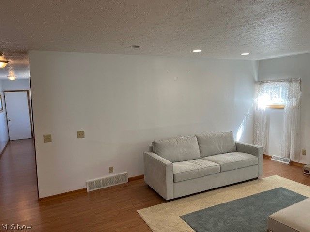 313 Schneider Street, North Canton, OH 44720