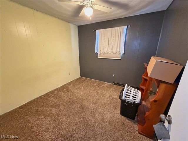 47823 Lincoln Street, Calcutta, OH 43920