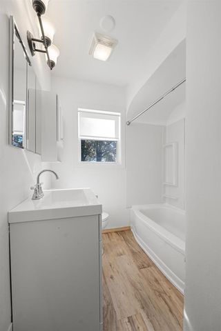 1449 CASS STREET, Green Bay, WI 54301