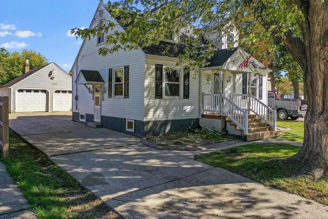 1449 CASS STREET, Green Bay, WI 54301