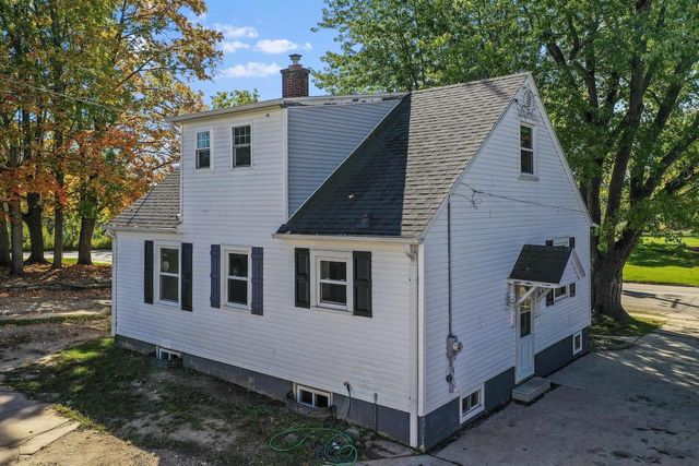 1449 CASS STREET, Green Bay, WI 54301
