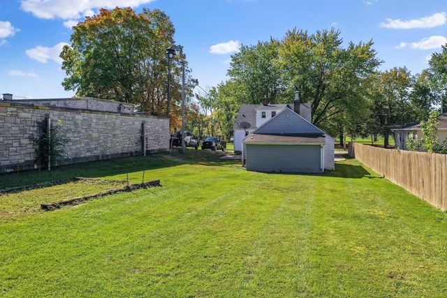 1449 CASS STREET, Green Bay, WI 54301