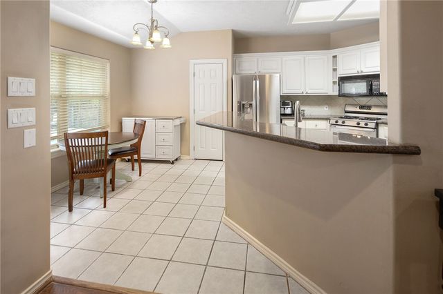 2051 Ravenstone Loop, College Station, TX 77845