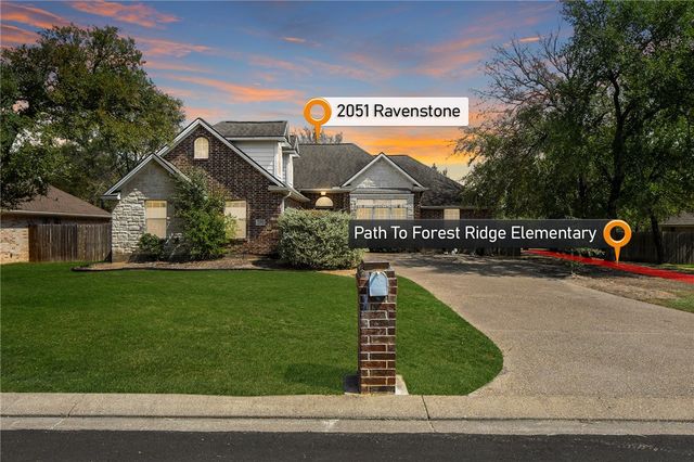 2051 Ravenstone Loop, College Station, TX 77845
