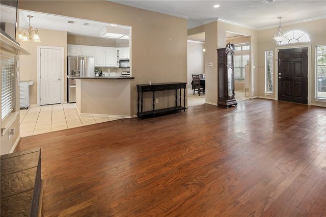 2051 Ravenstone Loop, College Station, TX 77845