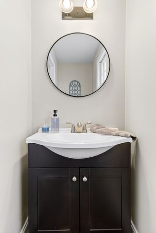 116 Lake Vista Dr, Hendersonville, TN 37075