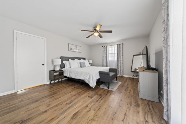 116 Lake Vista Dr, Hendersonville, TN 37075