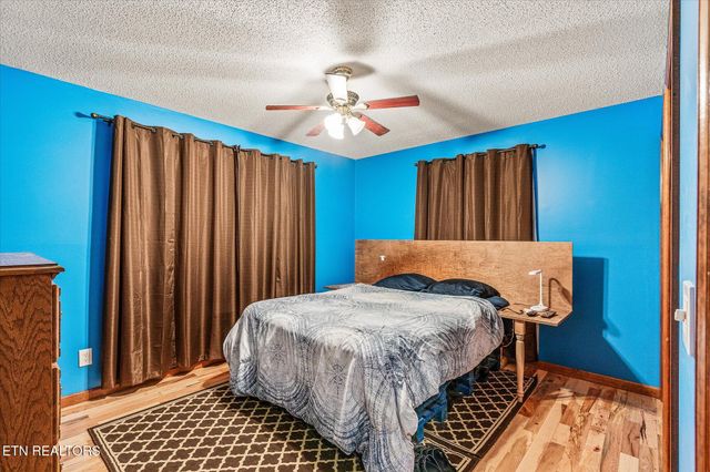 5008 Pawnee Rd, Crossville, TN 38572