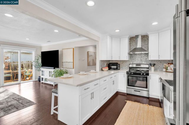 5092 Black Oak Rd, Concord, CA 94521