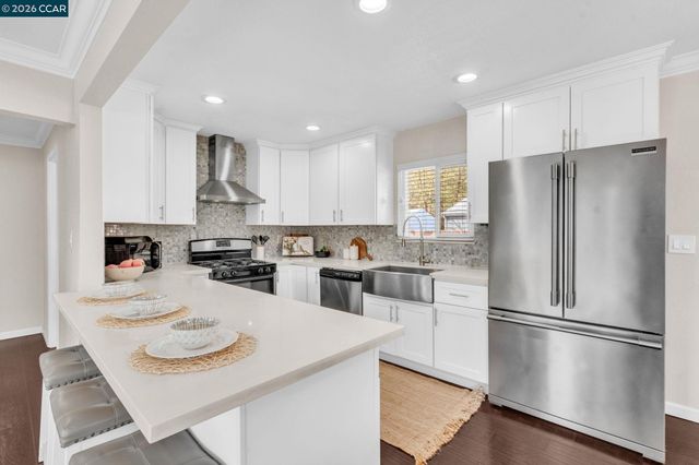 5092 Black Oak Rd, Concord, CA 94521