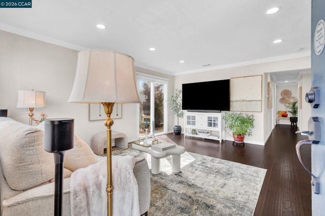 5092 Black Oak Rd, Concord, CA 94521