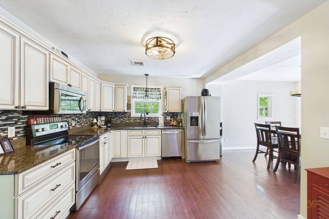 268 Meadow Street, Carver, MA 02330