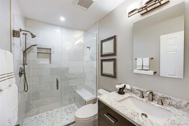 9435 High Cliffe Street, Littleton, CO 80129