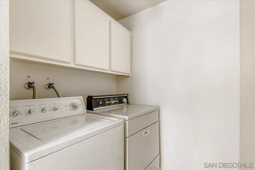 Image 15 of property listing at 7876 Camino Huerta, San Diego, CA 92122