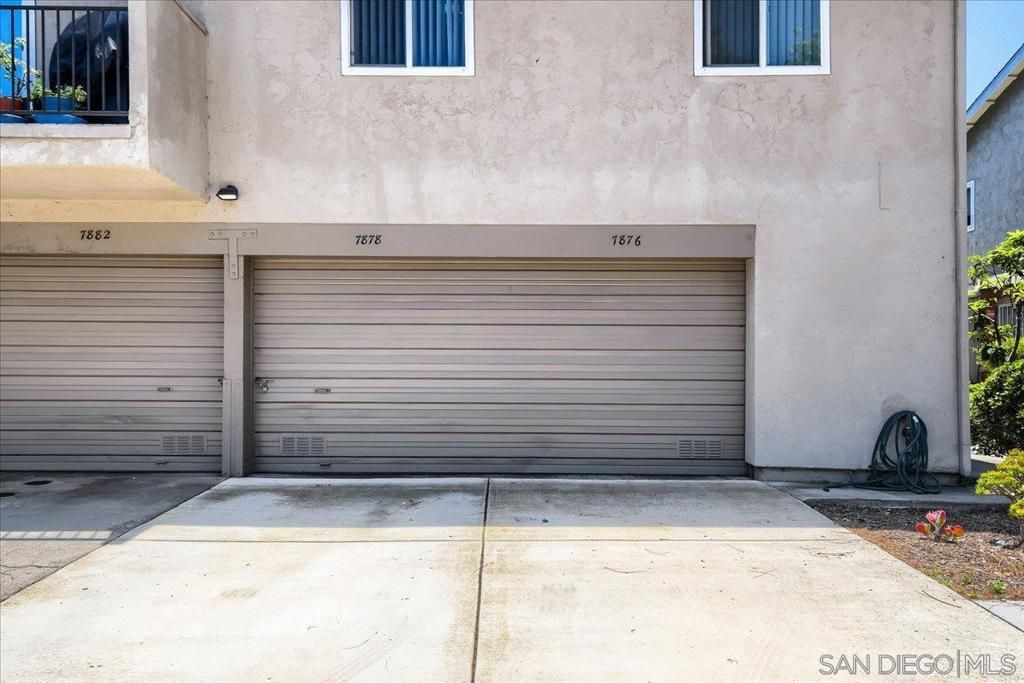 Image 27 of property listing at 7876 Camino Huerta, San Diego, CA 92122